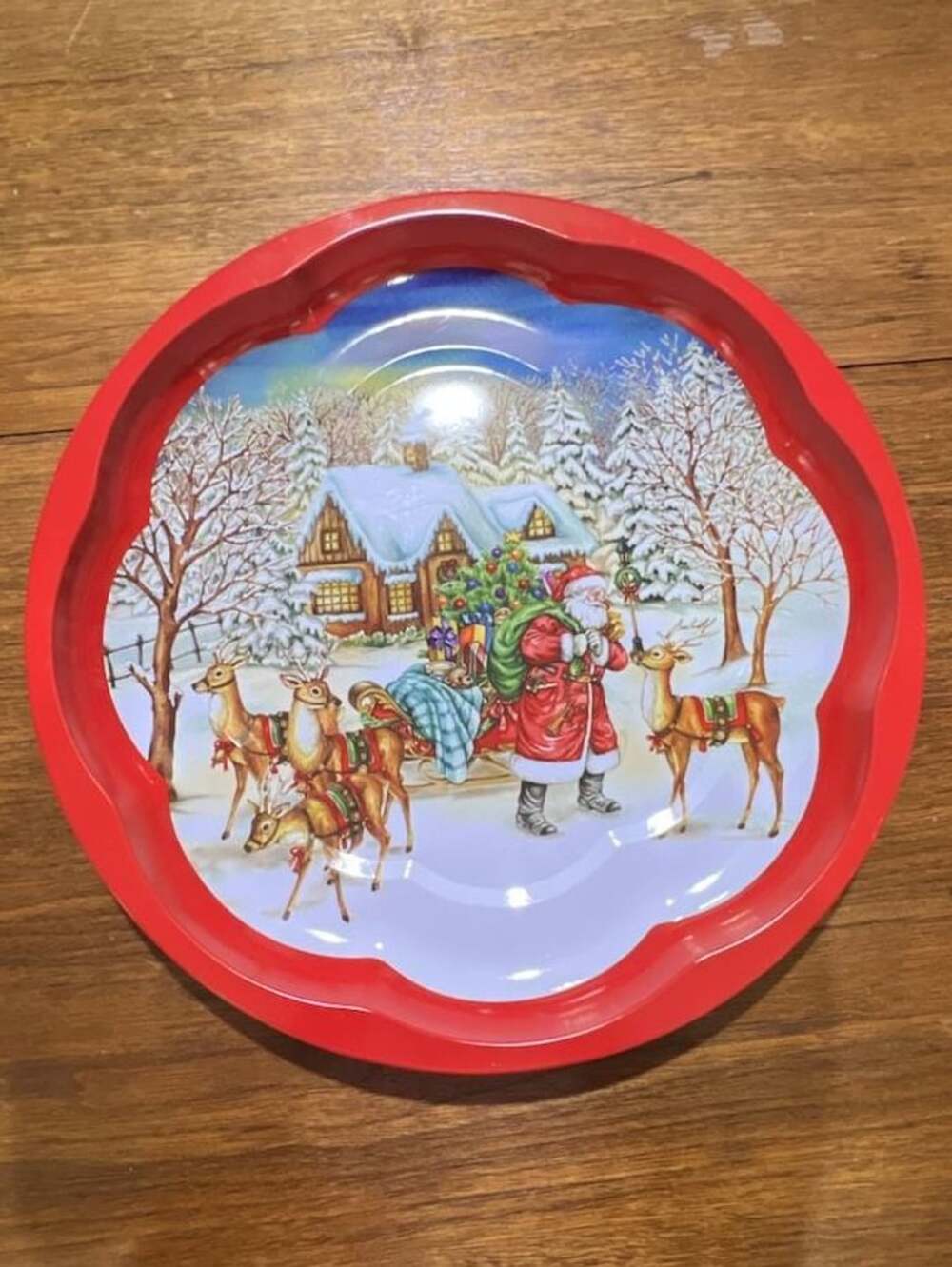 Vintage Santa Claus Reindeer Christmas Metal Serving Tray Scalloped Red